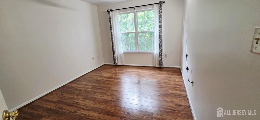 75 Ashford Drive - Photo 14