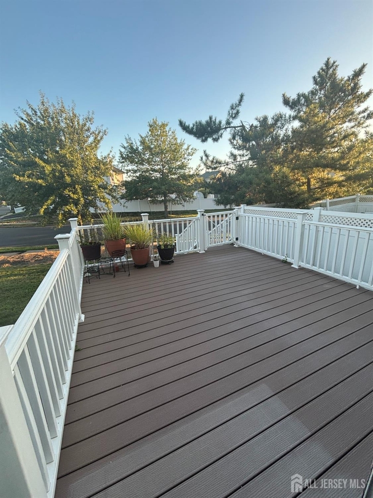 8 Begonia Court - Photo 16