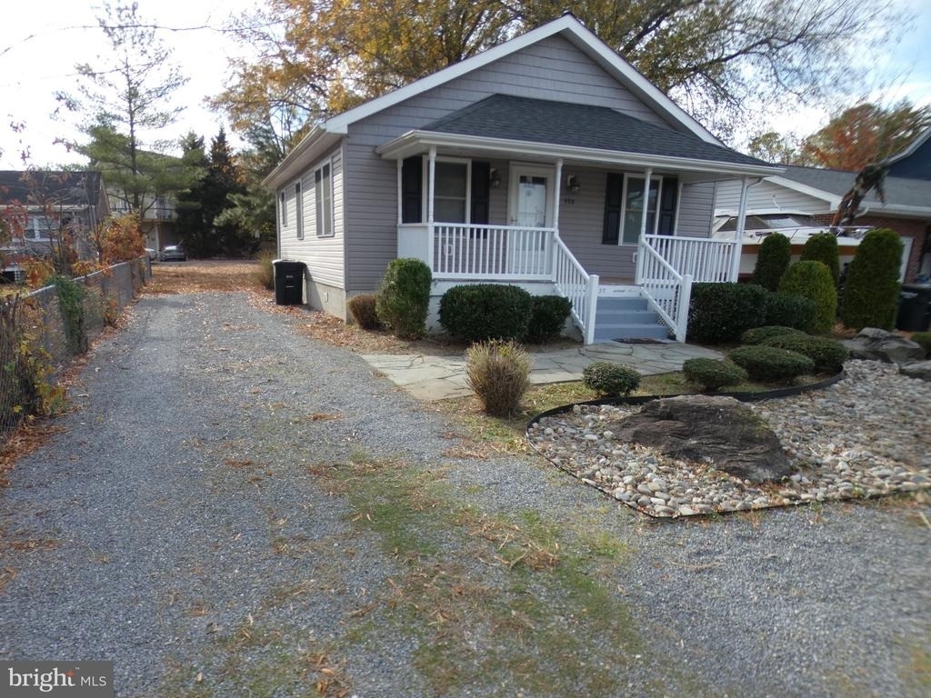 930 Bryant Avenue - Photo 4