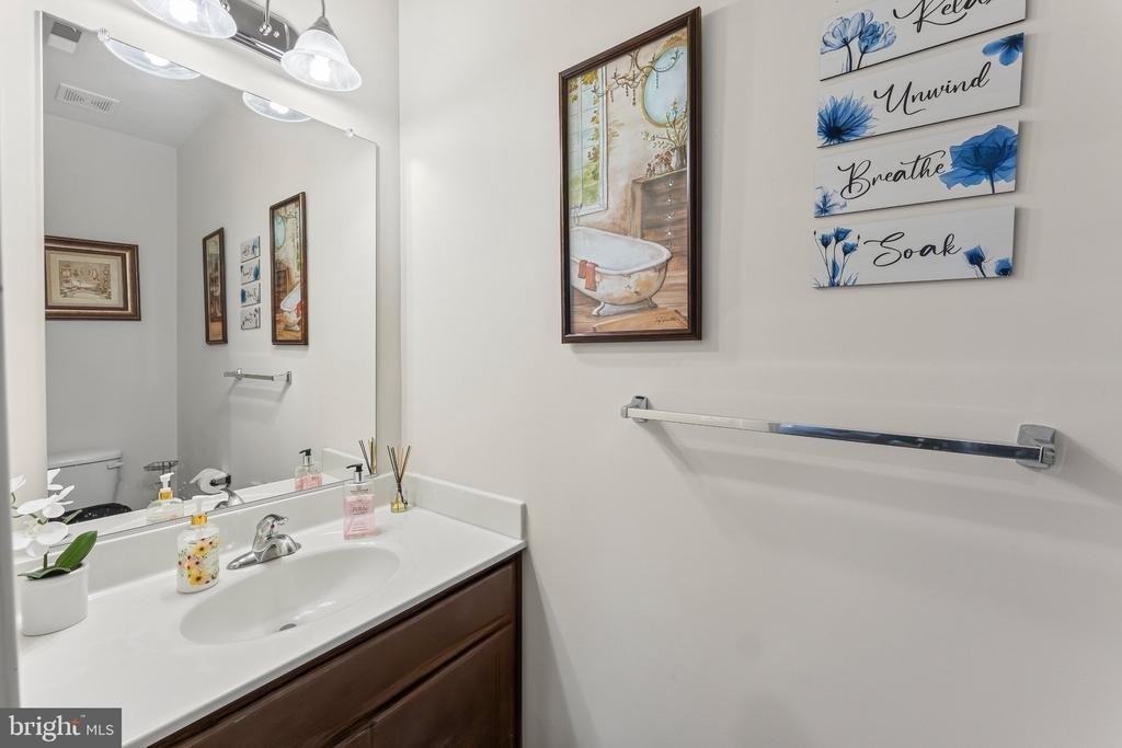 112 Shamrock Drive - Photo 8