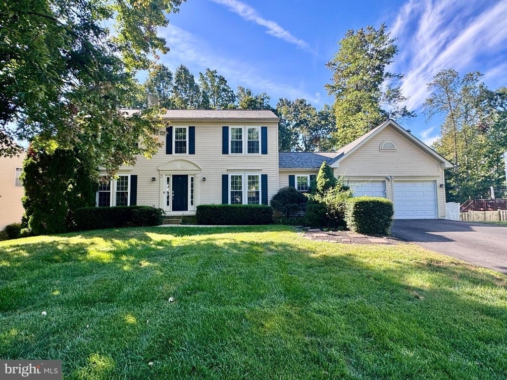 19 Montgomery Drive - Photo 0