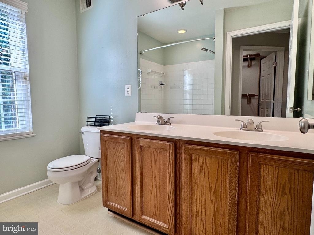 19 Montgomery Drive - Photo 29