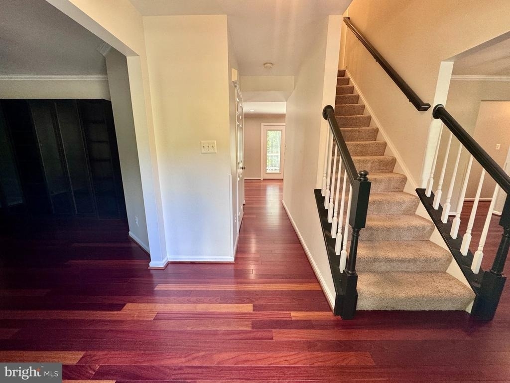 19 Montgomery Drive - Photo 5