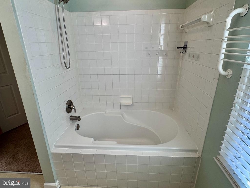 19 Montgomery Drive - Photo 30