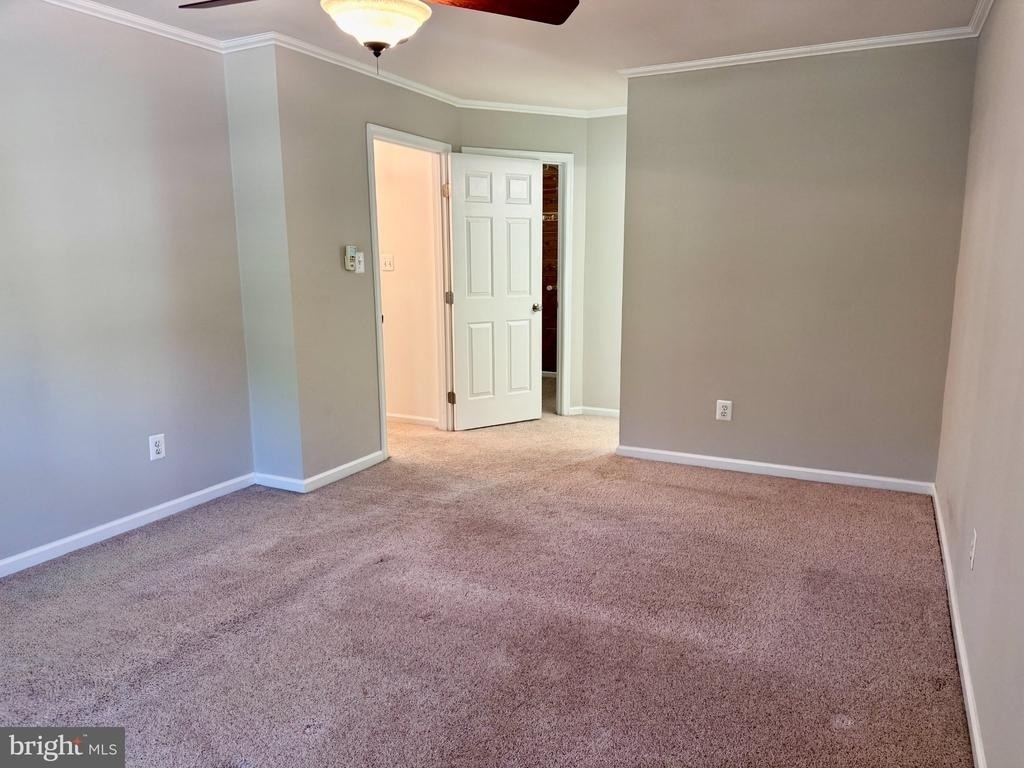 19 Montgomery Drive - Photo 27