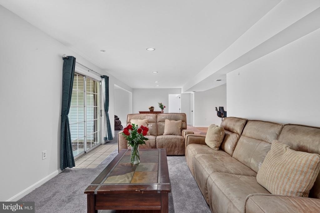 27 Appling Road - Photo 5