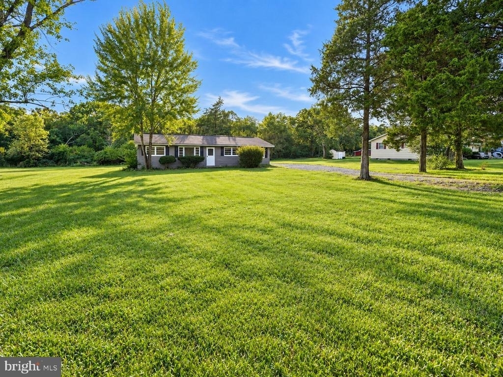 8614 Linton Hall Road - Photo 1