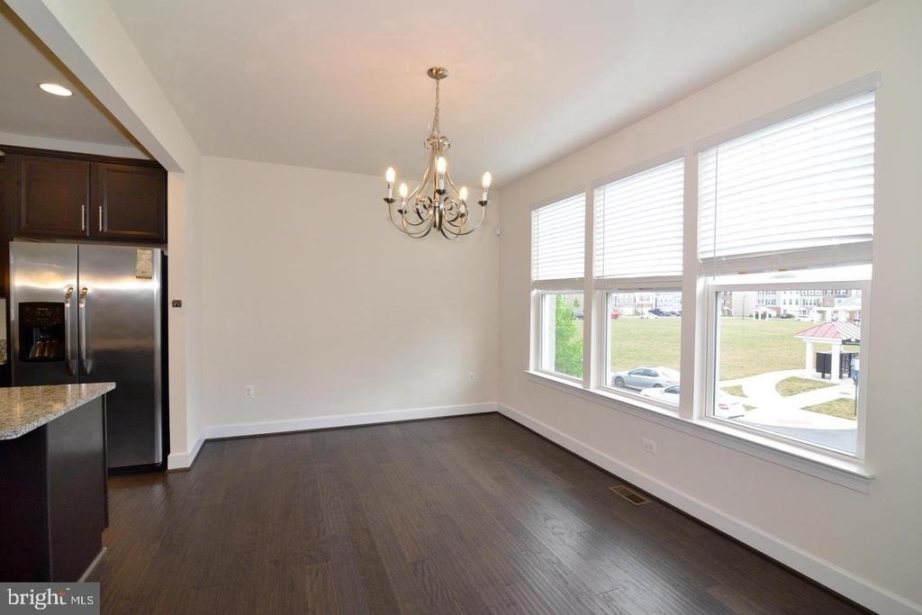 10684 Viewmont Lane - Photo 8
