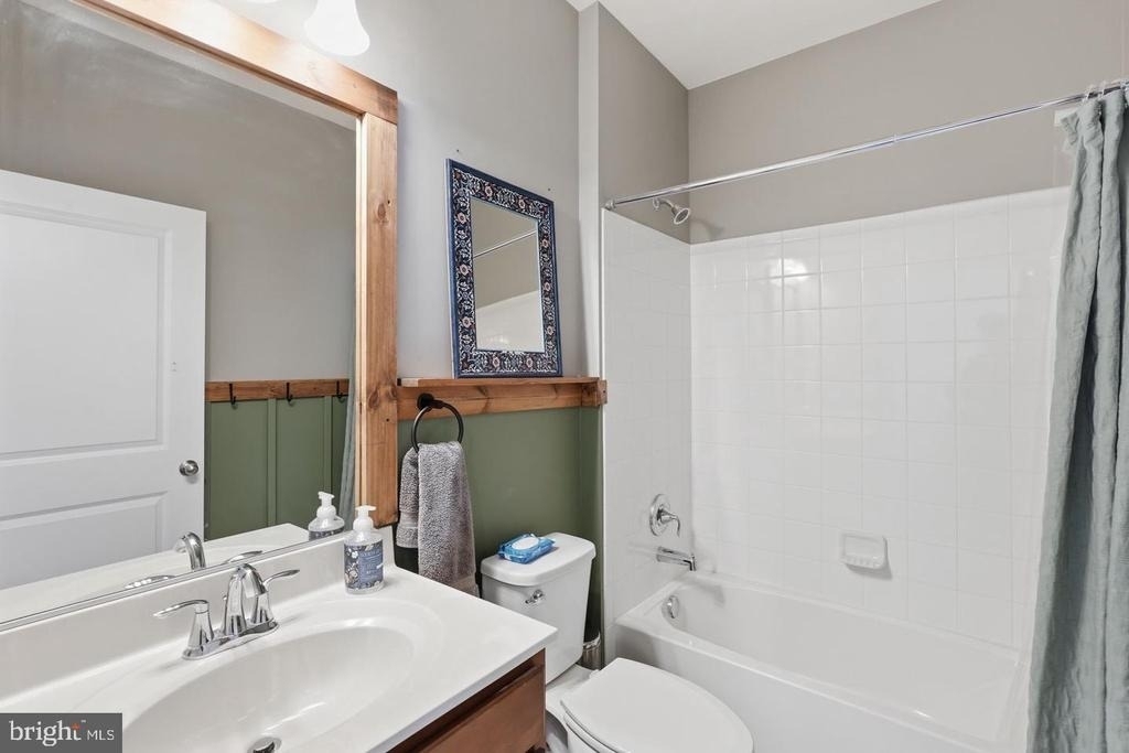 13044 Jessica Grove Place - Photo 16