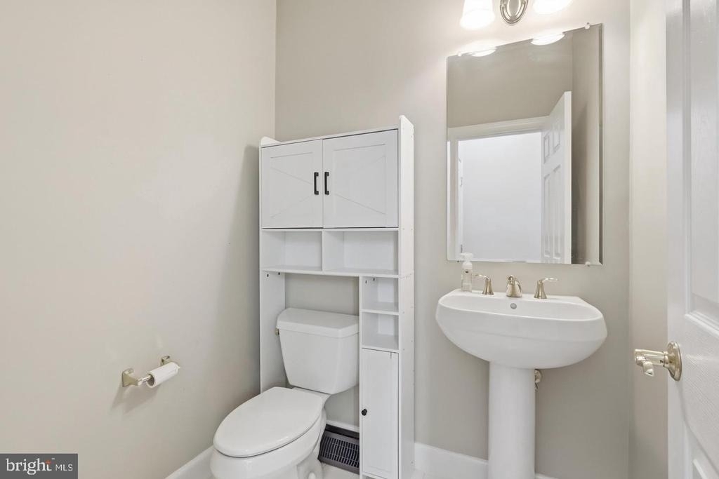 728 Vestal Street - Photo 9