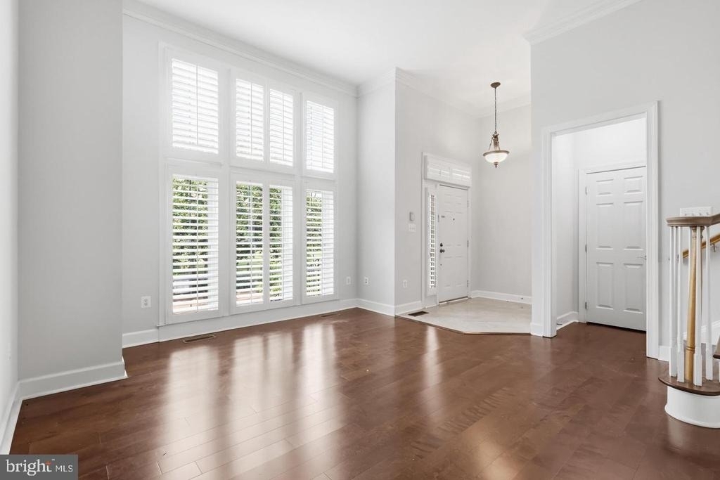 728 Vestal Street - Photo 8