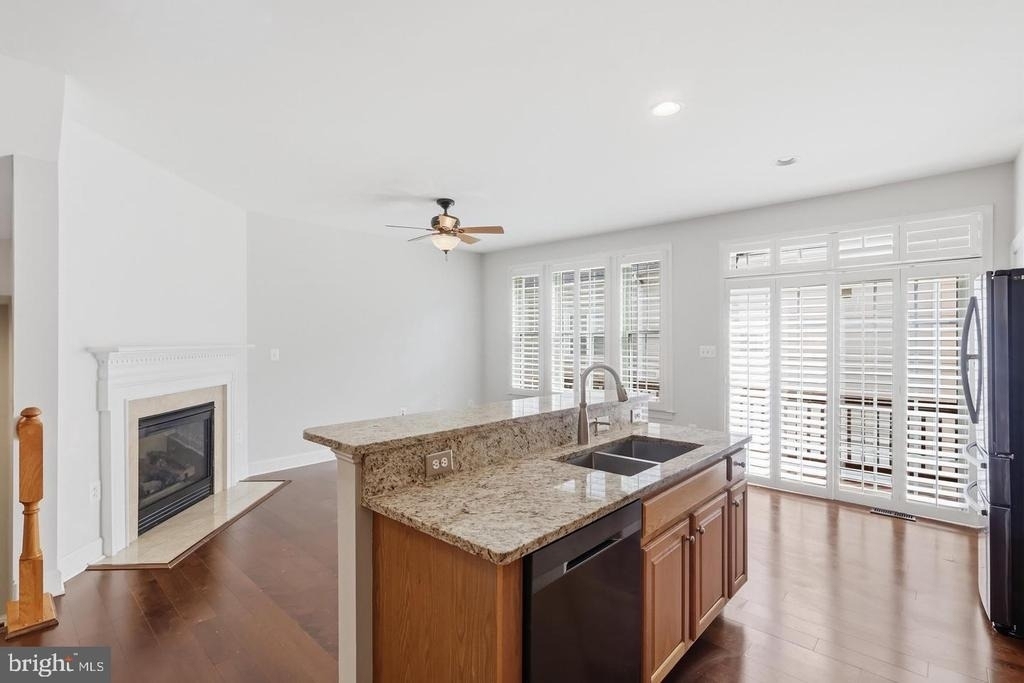 728 Vestal Street - Photo 20