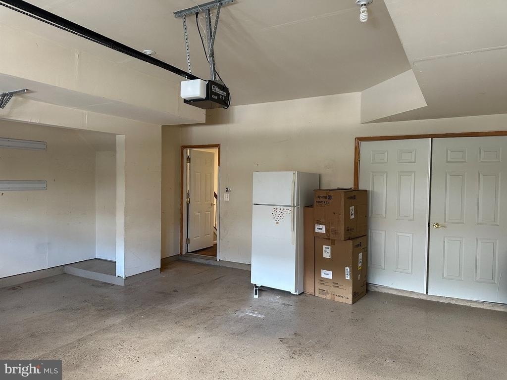 25147 Cutgrass Terrace - Photo 39