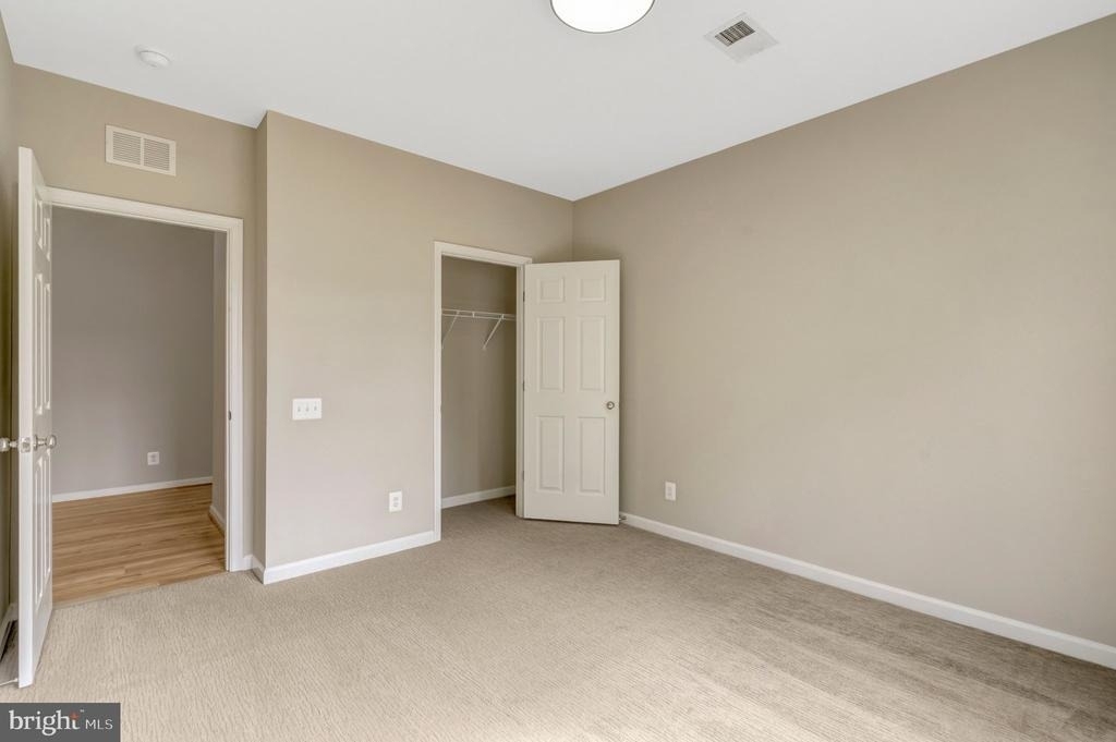 42790 Lauder Terrace - Photo 41