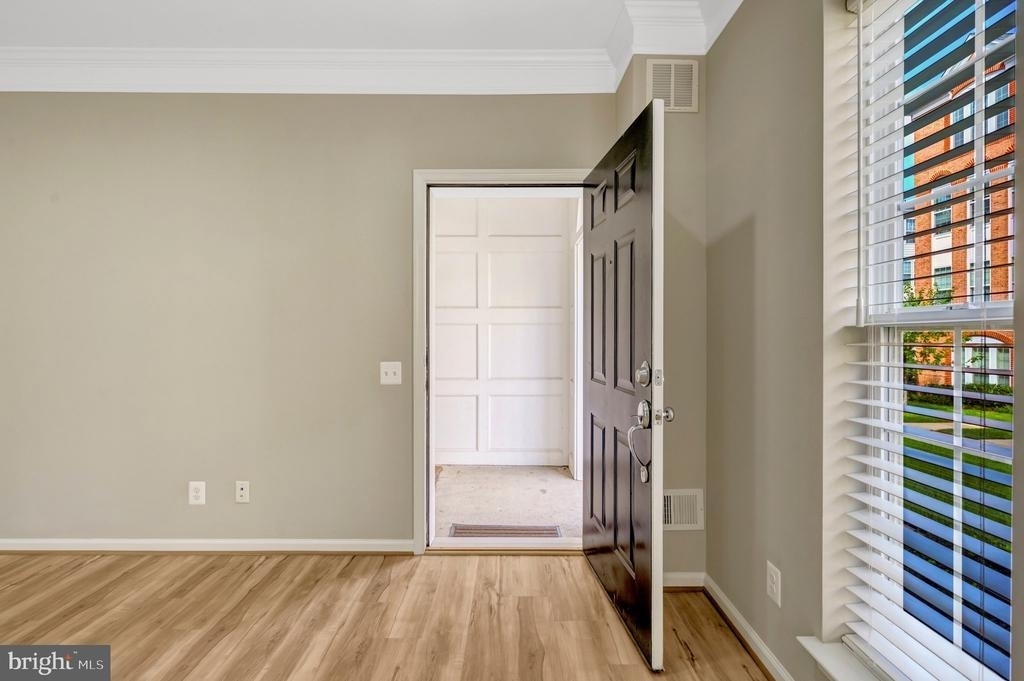 42790 Lauder Terrace - Photo 12
