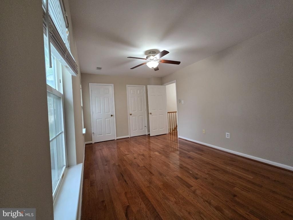128 Hampshire Square Sw - Photo 4
