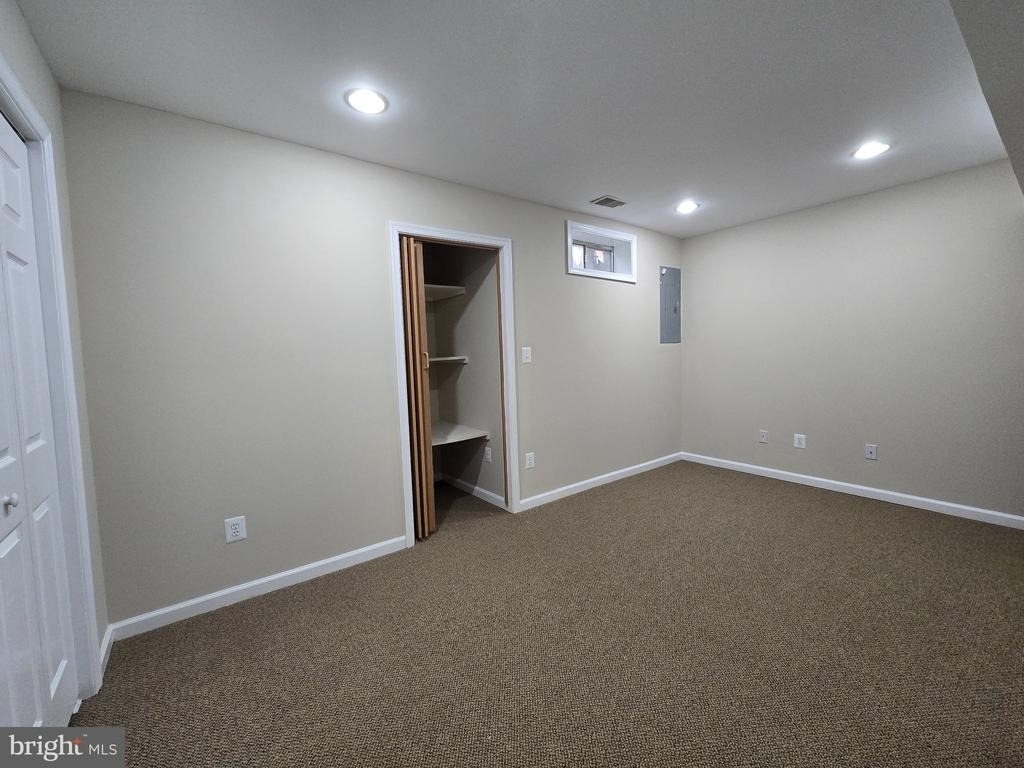 128 Hampshire Square Sw - Photo 13