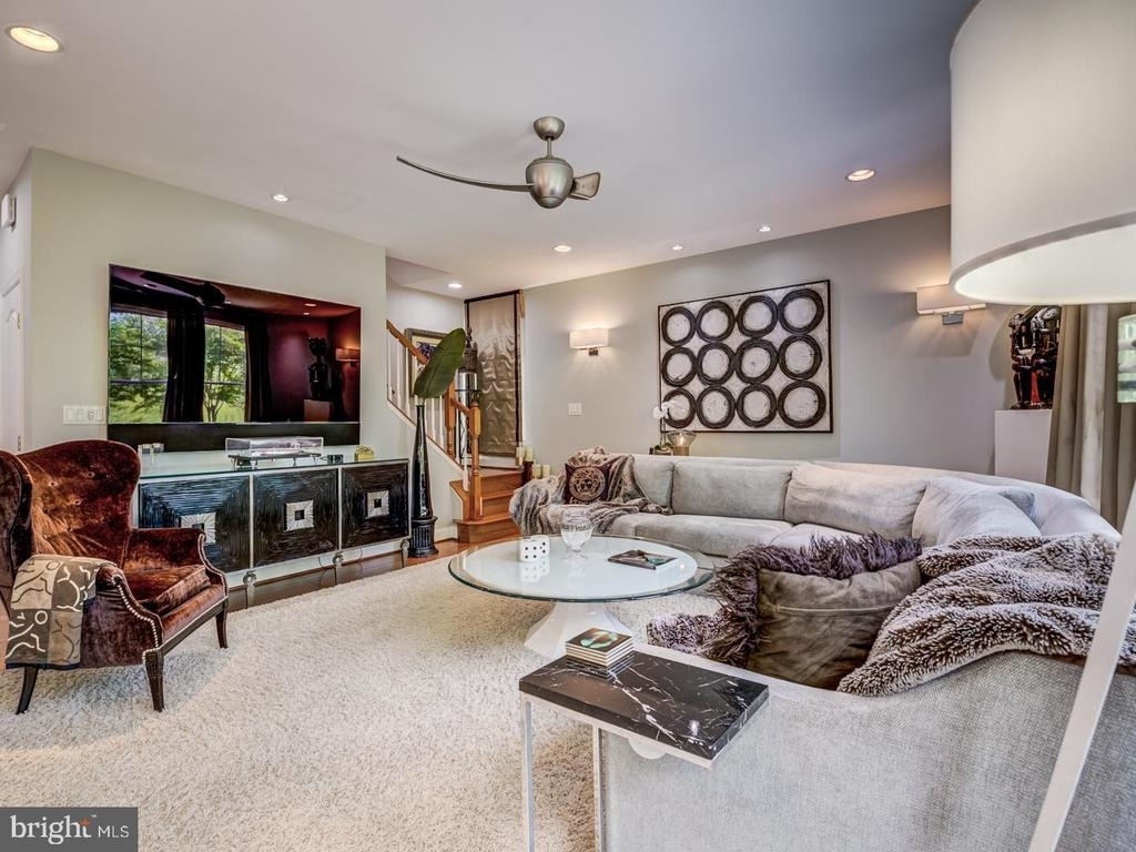 5672 Tower Hill Circle - Photo 13