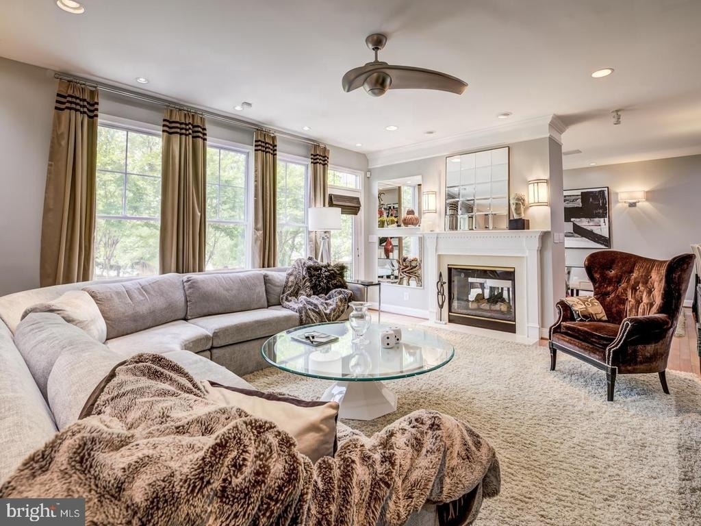 5672 Tower Hill Circle - Photo 15