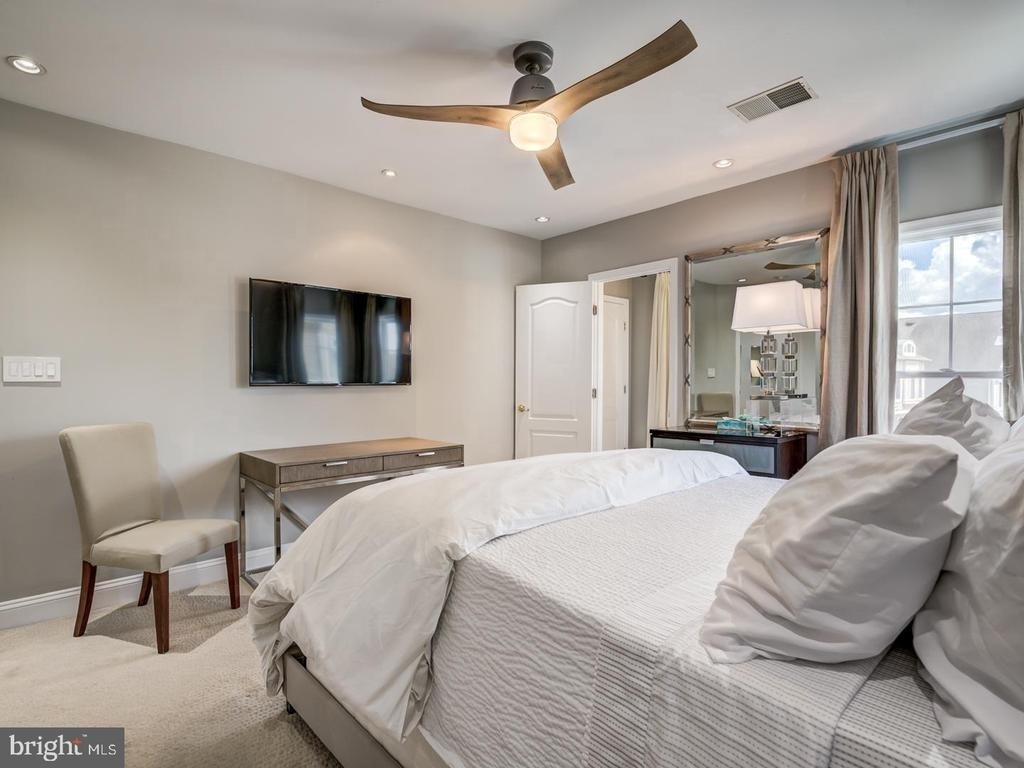 5672 Tower Hill Circle - Photo 29