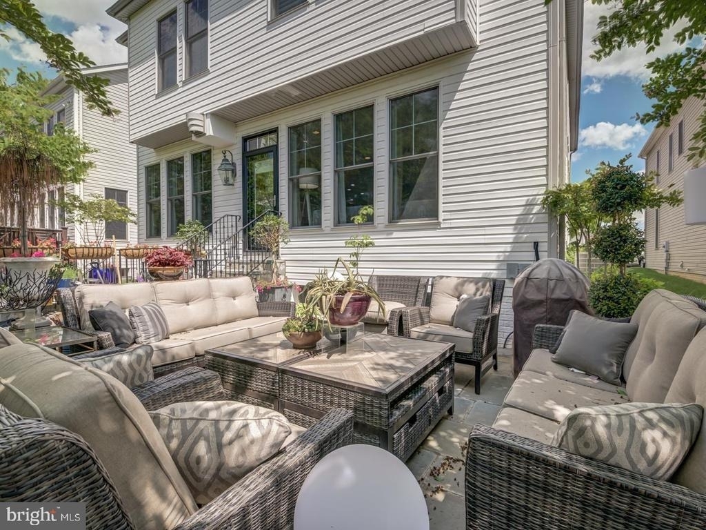 5672 Tower Hill Circle - Photo 40