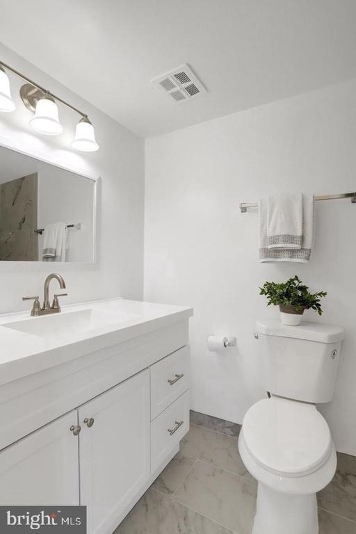 2909 Charing Cross Road - Photo 20