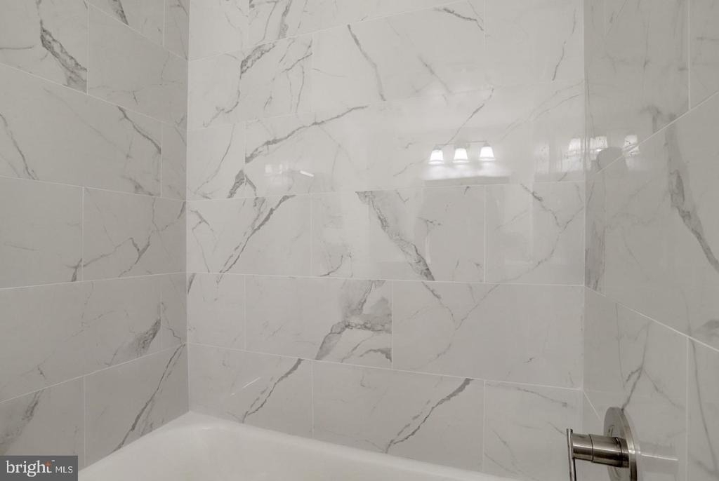 2909 Charing Cross Road - Photo 21