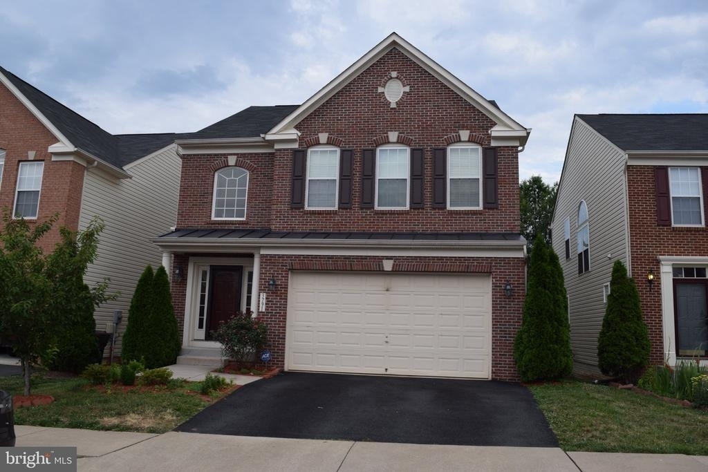3791 Louise Avenue - Photo 0