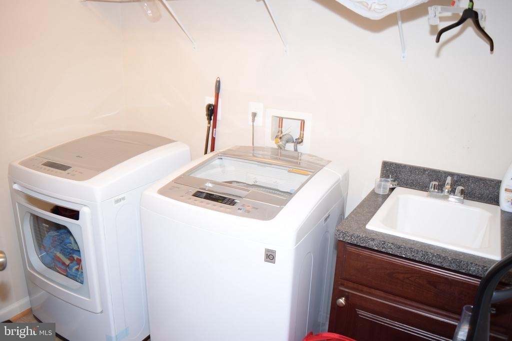 3791 Louise Avenue - Photo 43