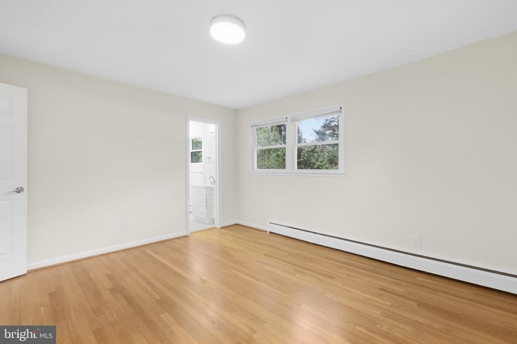 1036 Carper Street - Photo 23