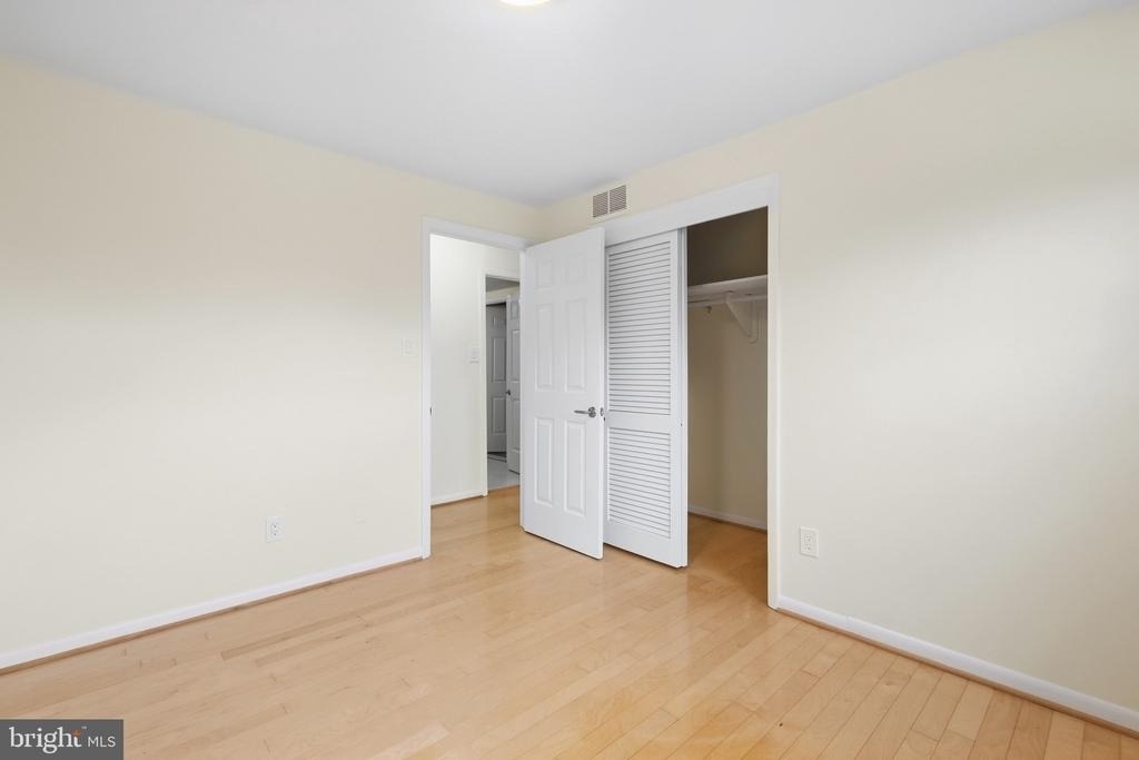 1036 Carper Street - Photo 34