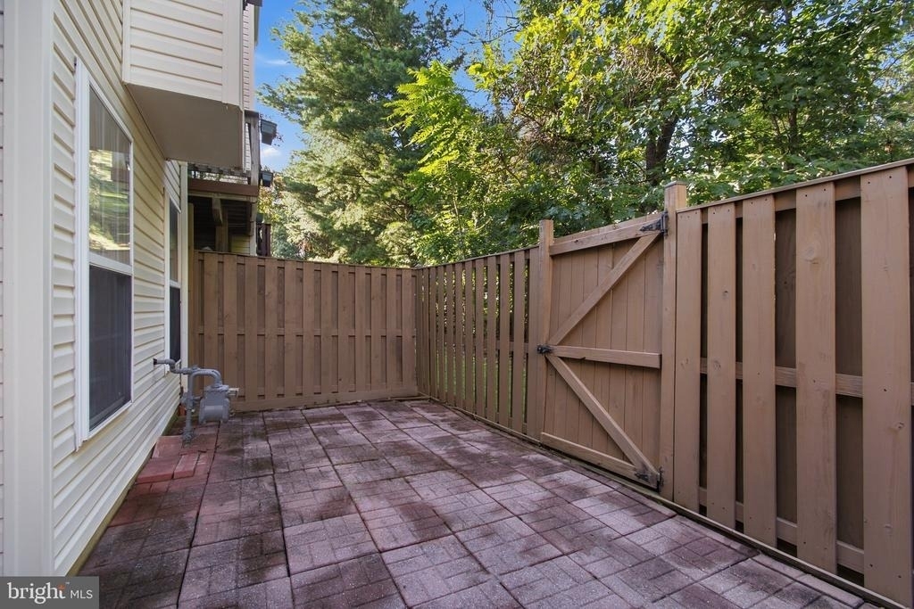13653 Saint Johns Wood Place - Photo 35
