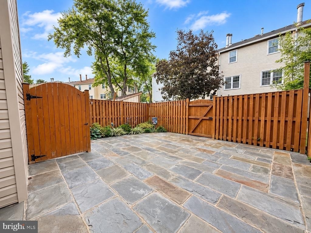 7962 Revenna Lane - Photo 39