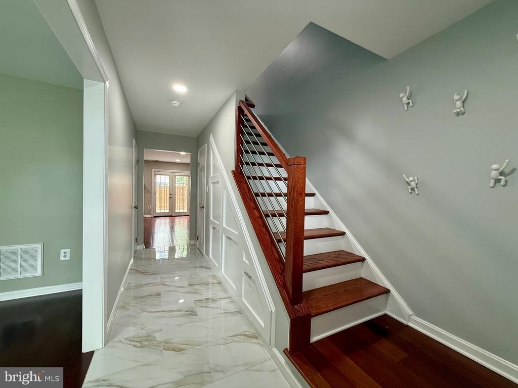 7962 Revenna Lane - Photo 1