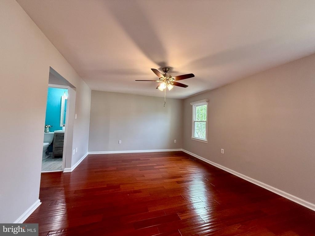 7962 Revenna Lane - Photo 32