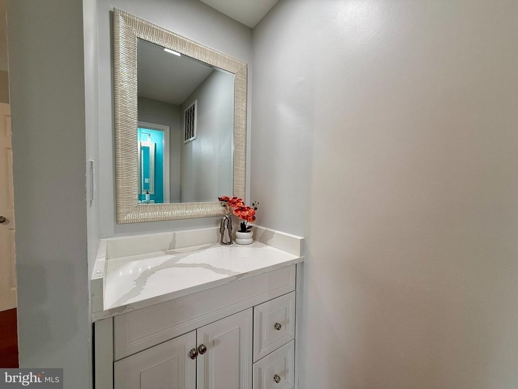 7962 Revenna Lane - Photo 31