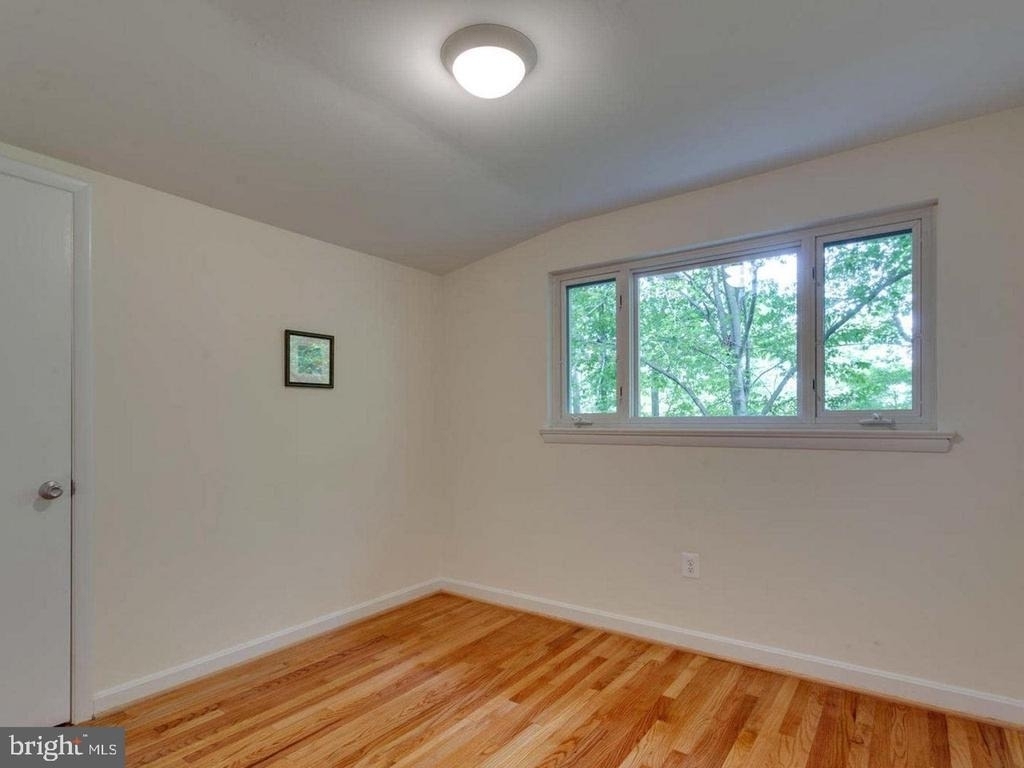 3615 Tallwood Terrace - Photo 15