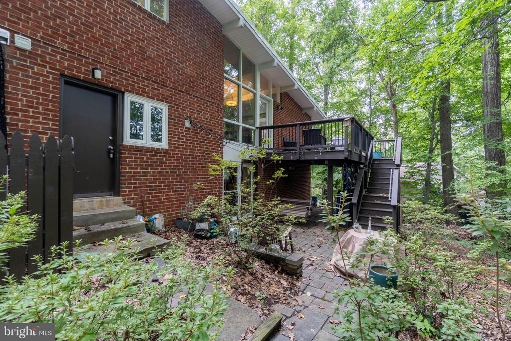 3615 Tallwood Terrace - Photo 2