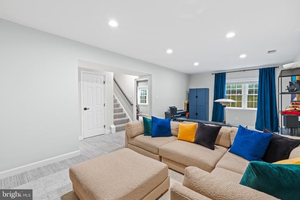 1405 Buena Vista Avenue - Photo 34