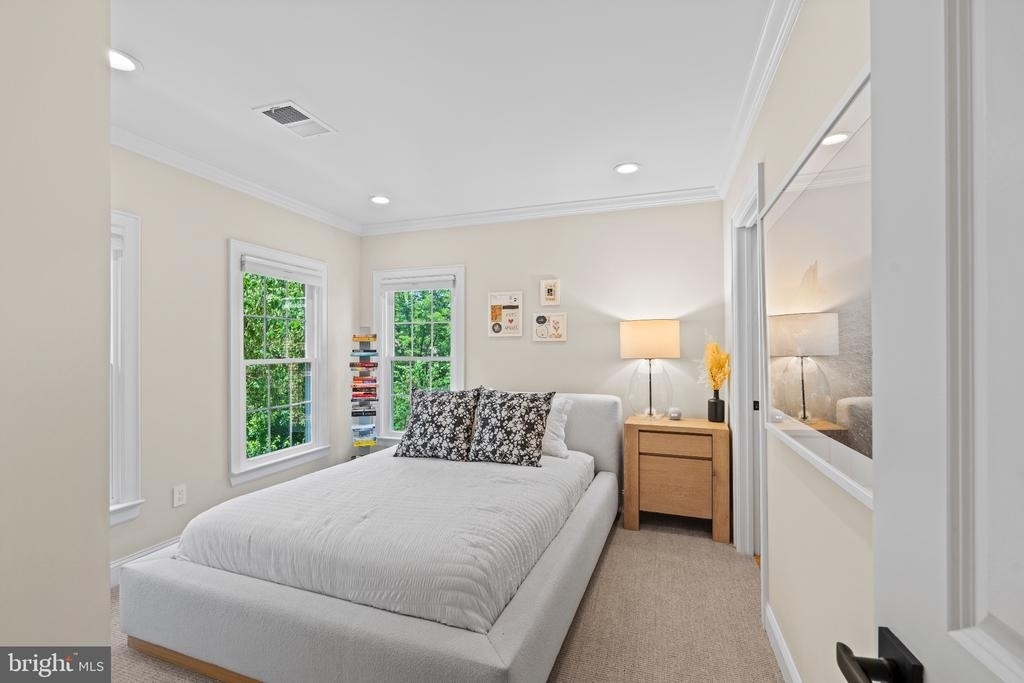 1405 Buena Vista Avenue - Photo 24