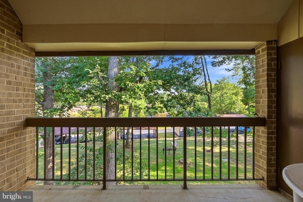 1643 Parkcrest Circle - Photo 19