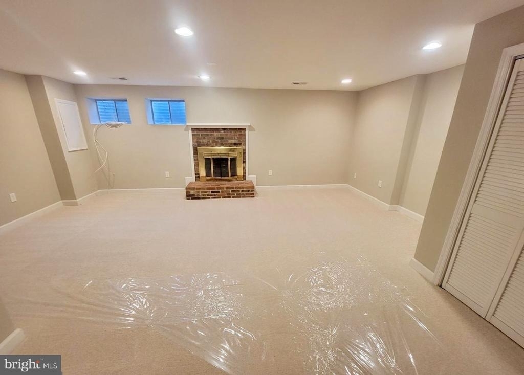 8029 Sleepy View Lane - Photo 14