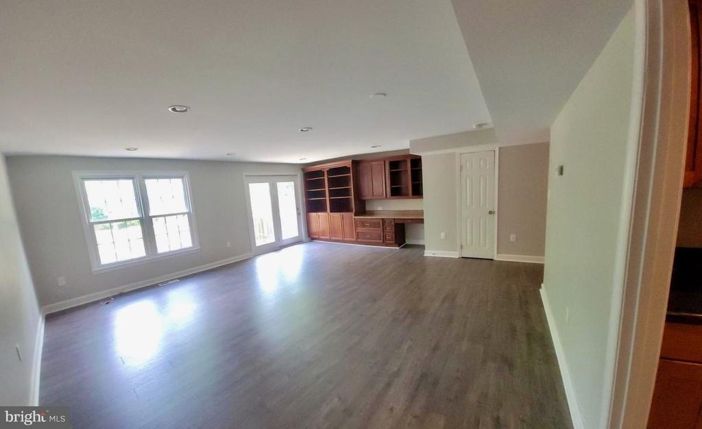 8029 Sleepy View Lane - Photo 3