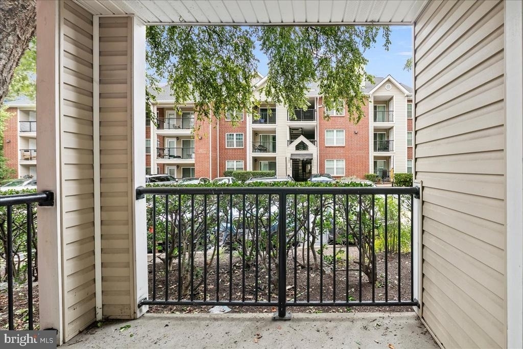 3303 Wyndham Circle - Photo 27