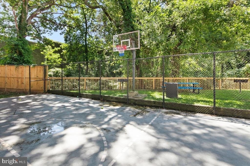 3303 Wyndham Circle - Photo 45