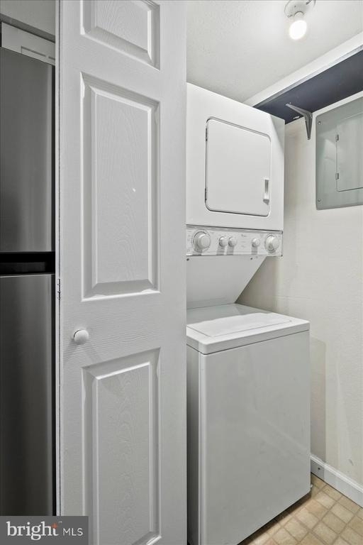 3303 Wyndham Circle - Photo 37