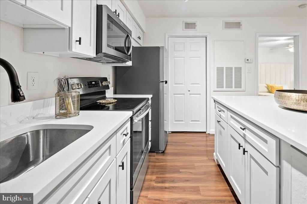 3303 Wyndham Circle - Photo 23