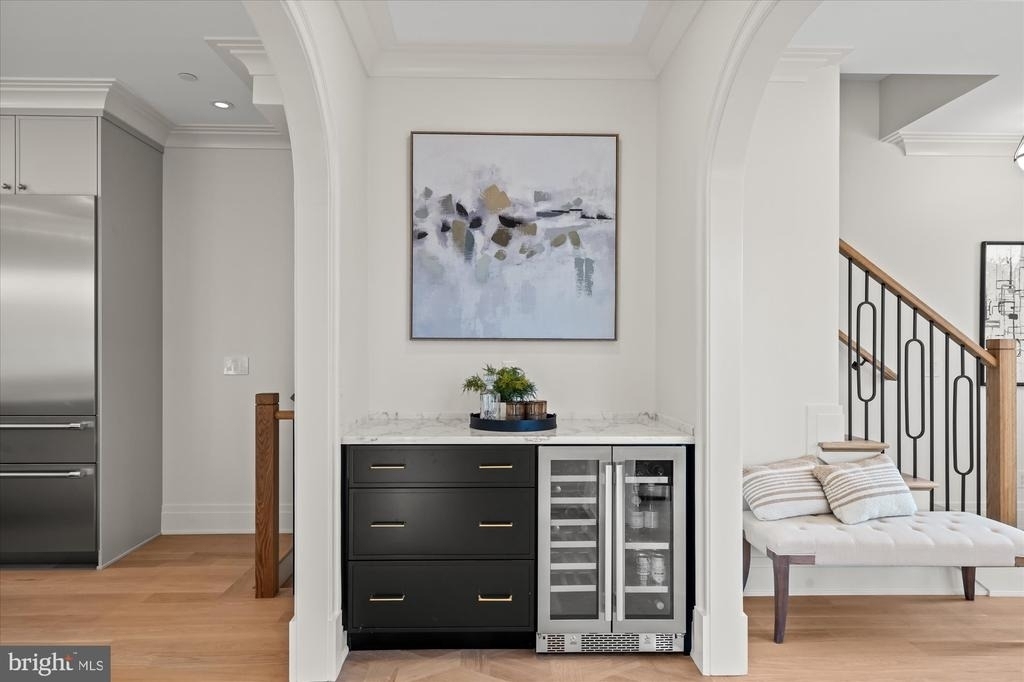 113 N West Street - Photo 40