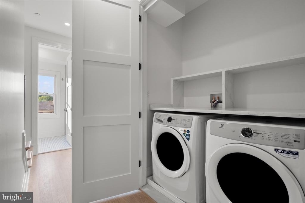 113 N West Street - Photo 24