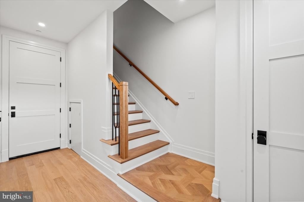 113 N West Street - Photo 52